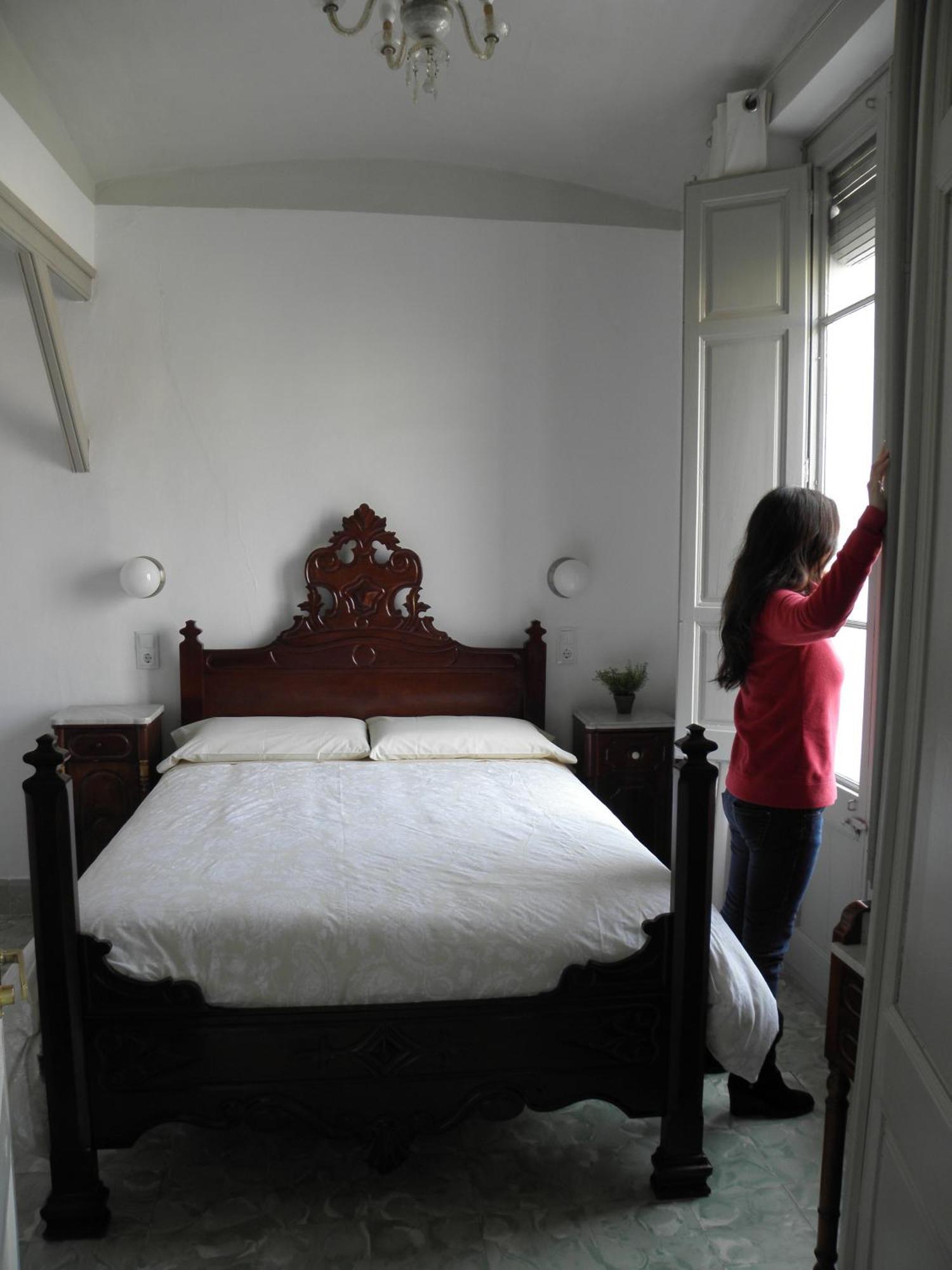 Hostal Cal Pla Sant Llorenc Savall Exterior photo