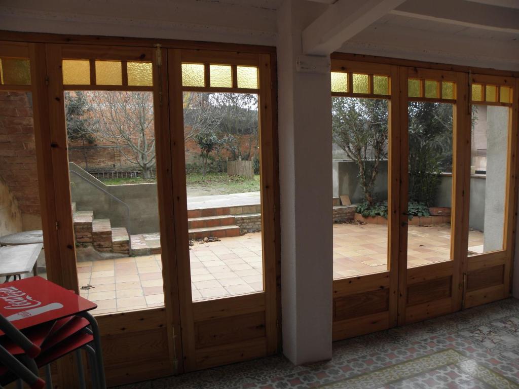 Hostal Cal Pla Sant Llorenc Savall Exterior photo